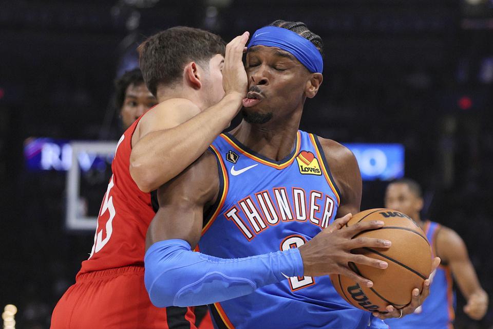 开云体育官网-本赛季NBA谁最有可能获得MVP？东契奇上榜 但湖人只排在西部第五